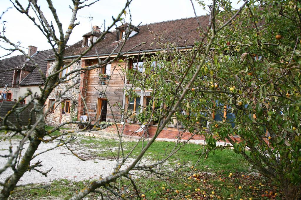 Courtioux La Grange Aux Loirs B&B المظهر الخارجي الصورة